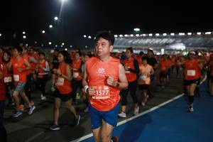BIB: 21577
                            <button type="button" onclick="openModal(10770946)" class="btn btn-primary btn-sm float-right btn-popup" data-toggle="modal" data-target=".modal-high-quality">
                        <i class="fas fa-shopping-cart"></i> Add to Cart
                    </button>
                                            <button type="button" onclick="isThisMe(10770946, true)" class="btn btn-success btn-sm float-right btn-popup btn-isme hidden" data-toggle="tooltip" data-placement="bottom" title="นี่คือรูปของคุณใช่ไหม คลิกที่นี่เพื่อเอาเข้าอัลบั้ม">
                        <i class="fas fa-plus"></i> Add to album
                    </button>
                    <button type="button" onclick="isThisMe(10770946, false)" class="btn btn-warning btn-sm float-right btn-popup btn-isnotme hidden">
                        <i class="fas fa-ban"></i> Remove from album
                    </button>
